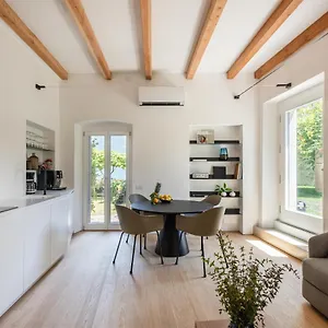  Apartment Maison Du Italien